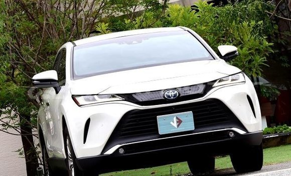 Buy Used 2020 Toyota Harrier in Dhaka, Dhaka Buy Used 2020 Toyota Harrier in Dhaka, Dhaka