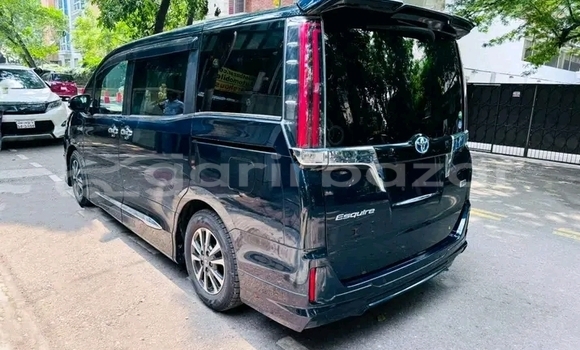 Buy Used Toyota Esquire gi premium aero kit 2019 in Adamighi, Bogora Buy Used Toyota Esquire gi premium aero kit 2019 in Adamighi, Bogora