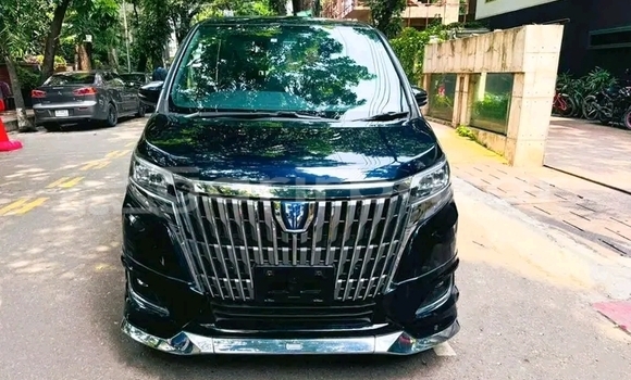 Buy Used Toyota Esquire gi premium aero kit 2019 in Adamighi, Bogora Buy Used Toyota Esquire gi premium aero kit 2019 in Adamighi, Bogora