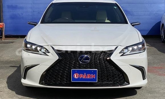 Buy Used 2019 Lexus ES in Dhaka, Dhaka Buy Used 2019 Lexus ES in Dhaka, Dhaka