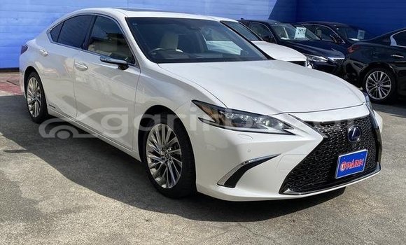 Buy Used 2019 Lexus ES in Dhaka, Dhaka Buy Used 2019 Lexus ES in Dhaka, Dhaka