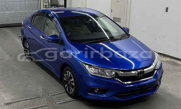 Buy Used 2019 Honda Grace in Dhaka, Dhaka Buy Used 2019 Honda Grace in Dhaka, Dhaka