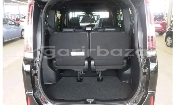 Buy Used Toyota Esquire gi hybrid 4.5 2019 in Bandarban, Bandarban Buy Used Toyota Esquire gi hybrid 4.5 2019 in Bandarban, Bandarban