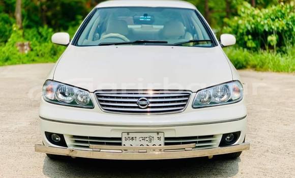 কেনা ব্যবহৃত Nissan Sunny White গাড়ী মধ্যে ঢাকা মধ্যে Dhaka কেনা ব্যবহৃত Nissan Sunny White গাড়ী মধ্যে ঢাকা মধ্যে Dhaka
