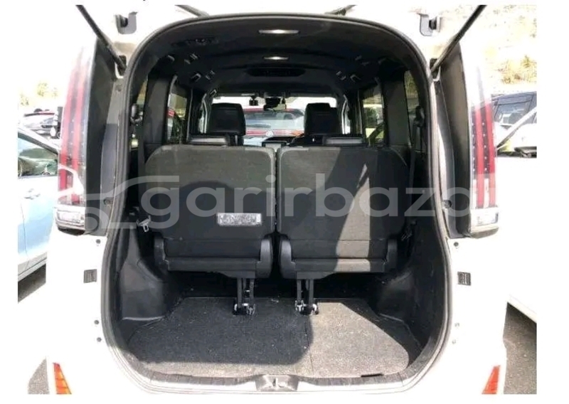 Big with watermark toyota noah g hybrid 2015 habiganj baniachang 47501