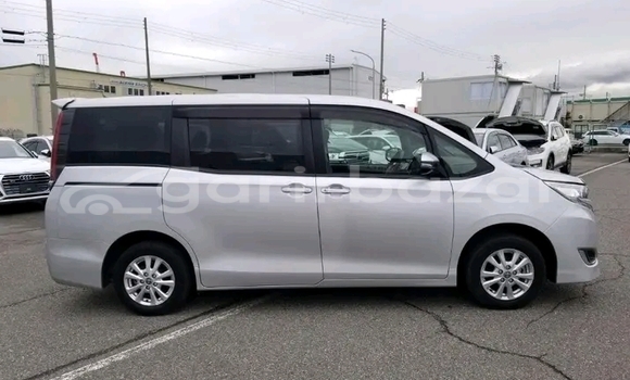 Buy Used Toyota Noah xl, power door, push 2020 in Bandarban, Bandarban Buy Used Toyota Noah xl, power door, push 2020 in Bandarban, Bandarban