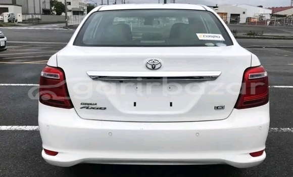 Buy Used Toyota Axio in Baniachang, Habiganj Buy Used Toyota Axio in Baniachang, Habiganj