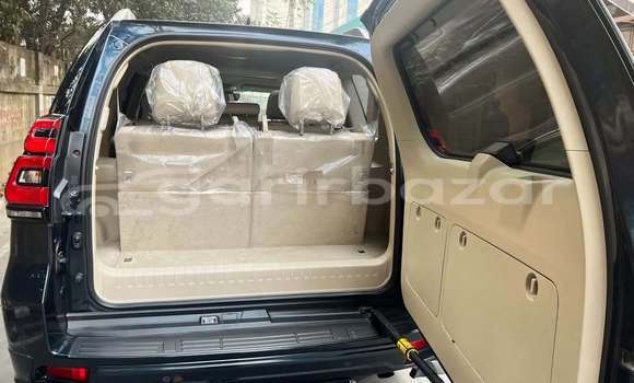Buy Used 2019 Toyota Land cruiser prado in Dhaka, Dhaka Buy Used 2019 Toyota Land cruiser prado in Dhaka, Dhaka