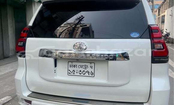 Buy Used 2020 Toyota Land cruiser prado in Dhaka, Dhaka Buy Used 2020 Toyota Land cruiser prado in Dhaka, Dhaka