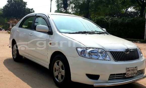 কিনুন ব্যবহৃত Toyota গাড়ী