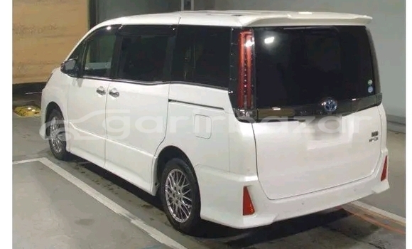 Buy Used Toyota Noah s-g 2022 in Chattagam, Chattagam Buy Used Toyota Noah s-g 2022 in Chattagam, Chattagam