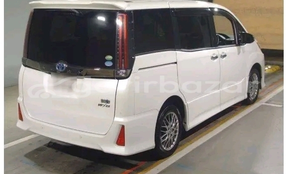 Buy Used Toyota Noah s-g 2022 in Chattagam, Chattagam Buy Used Toyota Noah s-g 2022 in Chattagam, Chattagam