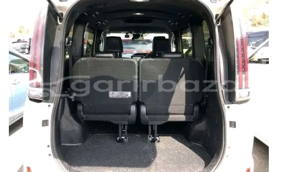 Buy Used Toyota Noah s-g 2022 in Chattagam, Chattagam Buy Used Toyota Noah s-g 2022 in Chattagam, Chattagam