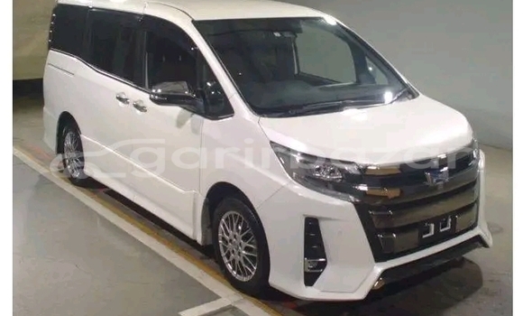 Buy Used Toyota Noah s-g 2022 in Chattagam, Chattagam Buy Used Toyota Noah s-g 2022 in Chattagam, Chattagam