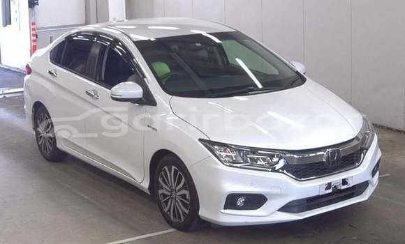 কেনা ব্যবহৃত Honda Grace White গাড়ী মধ্যে ঢাকা মধ্যে Dhaka কেনা ব্যবহৃত Honda Grace White গাড়ী মধ্যে ঢাকা মধ্যে Dhaka
