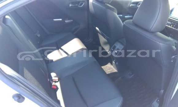 কেনা ব্যবহৃত Honda Grace White গাড়ী মধ্যে ঢাকা মধ্যে Dhaka কেনা ব্যবহৃত Honda Grace White গাড়ী মধ্যে ঢাকা মধ্যে Dhaka