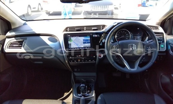 কেনা ব্যবহৃত Honda Grace White গাড়ী মধ্যে ঢাকা মধ্যে Dhaka কেনা ব্যবহৃত Honda Grace White গাড়ী মধ্যে ঢাকা মধ্যে Dhaka