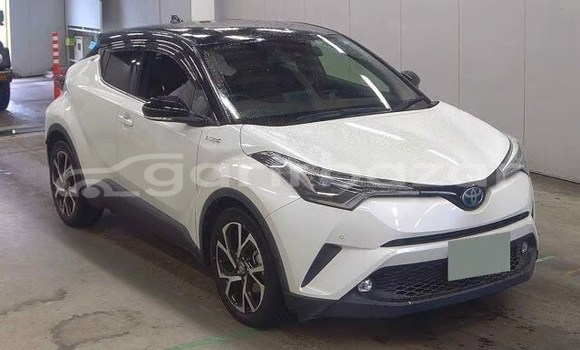 কেনা ব্যবহৃত Toyota c-hr White গাড়ী মধ্যে ঢাকা মধ্যে Dhaka কেনা ব্যবহৃত Toyota c-hr White গাড়ী মধ্যে ঢাকা মধ্যে Dhaka