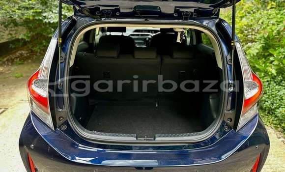 কেনা ব্যবহৃত Toyota Aqua Blue গাড়ী মধ্যে ঢাকা মধ্যে Dhaka কেনা ব্যবহৃত Toyota Aqua Blue গাড়ী মধ্যে ঢাকা মধ্যে Dhaka