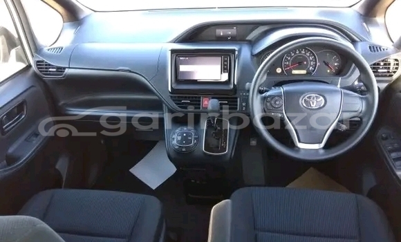 কেনা ব্যবহৃত Toyota Noah g(2dp) pearl 60k 2019 Other গাড়ী মধ্যে বগুড়া মধ্যে Bogora কেনা ব্যবহৃত Toyota Noah g(2dp) pearl 60k 2019 Other গাড়ী মধ্যে বগুড়া মধ্যে Bogora