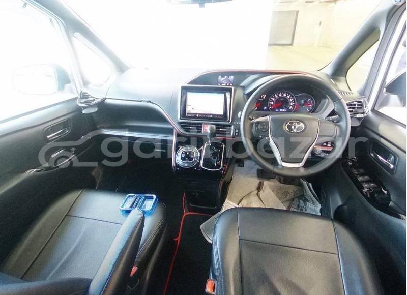 Big with watermark toyota noah dhaka dhaka 47636