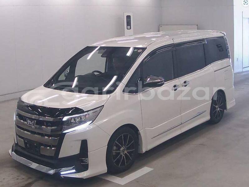 Big with watermark toyota noah dhaka dhaka 47636