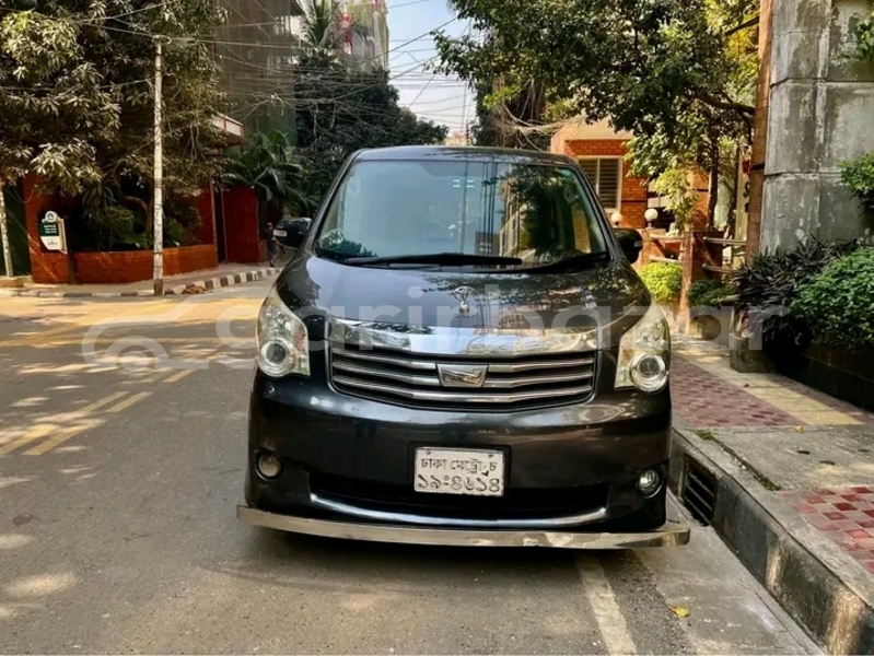 Big with watermark toyota noah hybrid dhaka dhaka 47637
