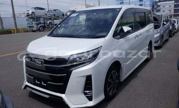 কেনা ব্যবহৃত Toyota Noah White গাড়ী মধ্যে ঢাকা মধ্যে Dhaka কেনা ব্যবহৃত Toyota Noah White গাড়ী মধ্যে ঢাকা মধ্যে Dhaka