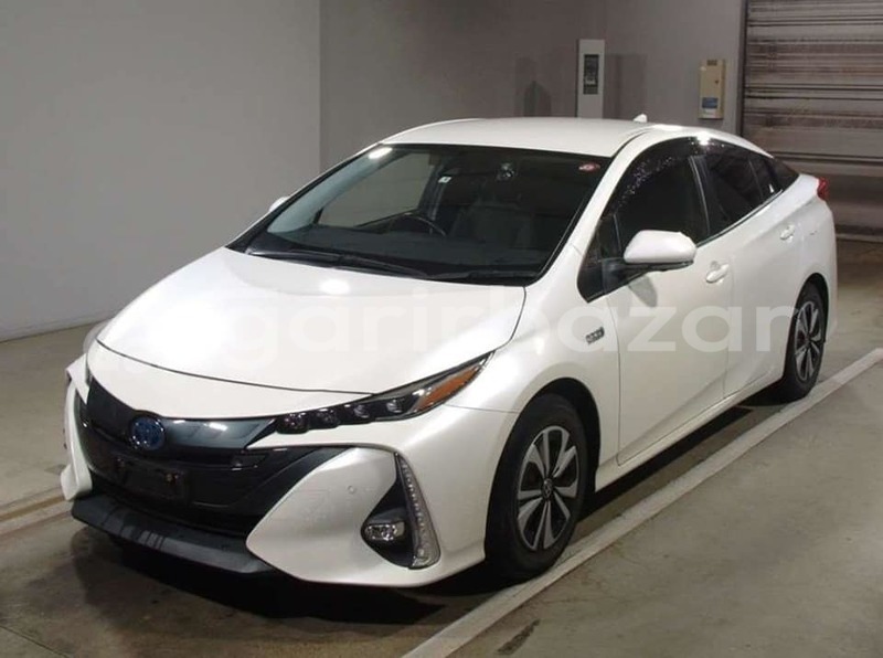 Big with watermark toyota prius dhaka dhaka 47655