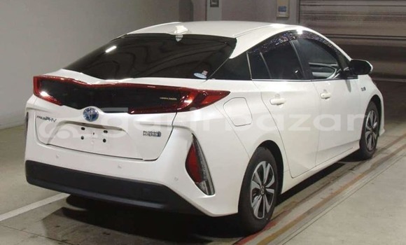 কেনা ব্যবহৃত Toyota prius White গাড়ী মধ্যে ঢাকা মধ্যে Dhaka কেনা ব্যবহৃত Toyota prius White গাড়ী মধ্যে ঢাকা মধ্যে Dhaka
