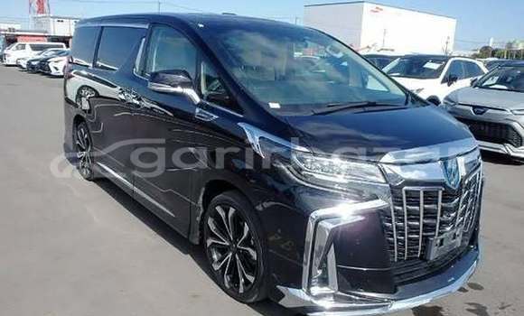 Buy Used 2021 Toyota Alphard in Dhaka, Dhaka Buy Used 2021 Toyota Alphard in Dhaka, Dhaka