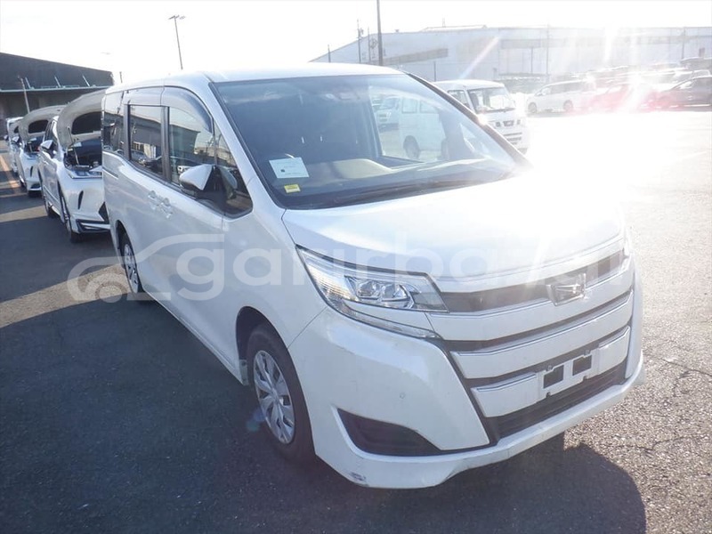 Big with watermark toyota noah dhaka dhaka 47666