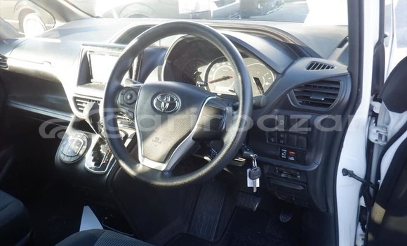 কেনা ব্যবহৃত Toyota Noah White গাড়ী মধ্যে ঢাকা মধ্যে Dhaka কেনা ব্যবহৃত Toyota Noah White গাড়ী মধ্যে ঢাকা মধ্যে Dhaka