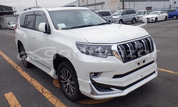 কেনা ব্যবহৃত Toyota Land cruiser prado White গাড়ী মধ্যে ঢাকা মধ্যে Dhaka কেনা ব্যবহৃত Toyota Land cruiser prado White গাড়ী মধ্যে ঢাকা মধ্যে Dhaka