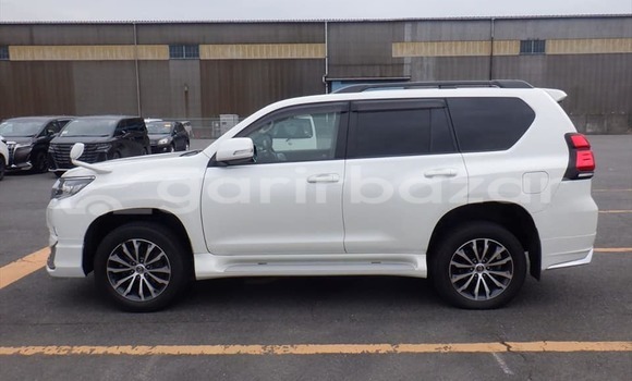 কেনা ব্যবহৃত Toyota Land cruiser prado White গাড়ী মধ্যে ঢাকা মধ্যে Dhaka কেনা ব্যবহৃত Toyota Land cruiser prado White গাড়ী মধ্যে ঢাকা মধ্যে Dhaka
