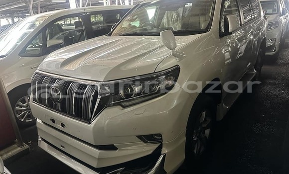 কেনা ব্যবহৃত Toyota Land cruiser prado White গাড়ী মধ্যে ঢাকা মধ্যে Dhaka কেনা ব্যবহৃত Toyota Land cruiser prado White গাড়ী মধ্যে ঢাকা মধ্যে Dhaka