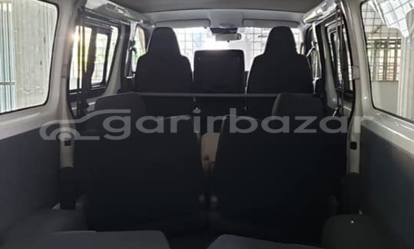কেনা ব্যবহৃত Toyota Hiace White গাড়ী মধ্যে ঢাকা মধ্যে Dhaka কেনা ব্যবহৃত Toyota Hiace White গাড়ী মধ্যে ঢাকা মধ্যে Dhaka