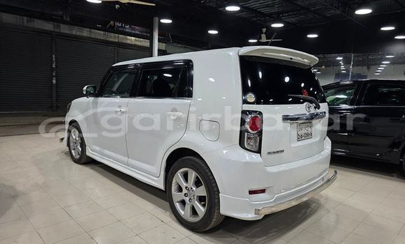 Buy Used 2010 Toyota RUMION in Dhaka, Dhaka Buy Used 2010 Toyota RUMION in Dhaka, Dhaka