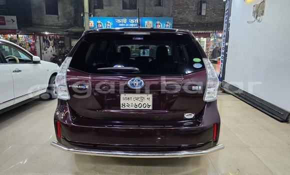 Buy Used 2014 Toyota prius in Dhaka, Dhaka Buy Used 2014 Toyota prius in Dhaka, Dhaka