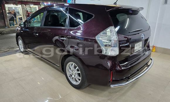 Buy Used 2014 Toyota prius in Dhaka, Dhaka Buy Used 2014 Toyota prius in Dhaka, Dhaka