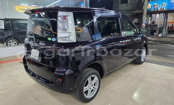 Buy Used 2012 Toyota sienta in Dhaka, Dhaka Buy Used 2012 Toyota sienta in Dhaka, Dhaka