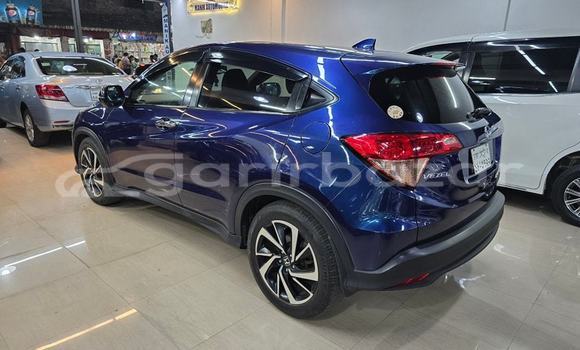 Buy Used 2016 Honda Vezel in Dhaka, Dhaka Buy Used 2016 Honda Vezel in Dhaka, Dhaka