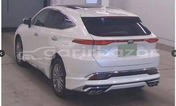 কেনা ব্যবহৃত Toyota Harrier White গাড়ী মধ্যে ঢাকা মধ্যে Dhaka কেনা ব্যবহৃত Toyota Harrier White গাড়ী মধ্যে ঢাকা মধ্যে Dhaka