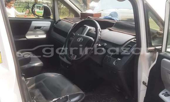 Buy Used 2013 Toyota Noah in Dhaka, Dhaka
