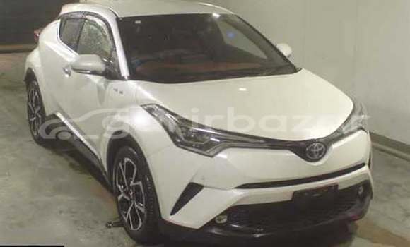 Buy Used 2024 Toyota Ch-r in Dhaka, Dhaka
