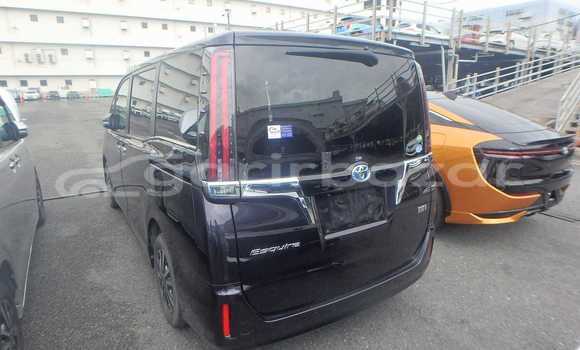 কেনা ব্যবহৃত Toyota Esquire Black গাড়ী মধ্যে ঢাকা মধ্যে Dhaka কেনা ব্যবহৃত Toyota Esquire Black গাড়ী মধ্যে ঢাকা মধ্যে Dhaka