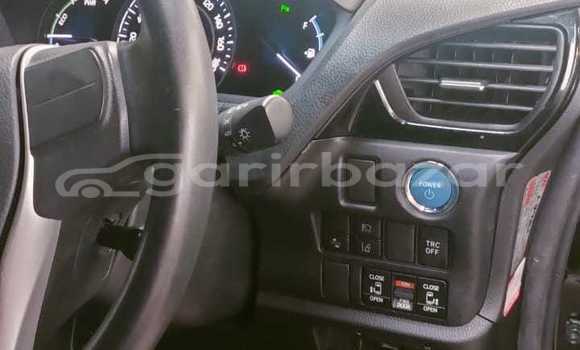 কেনা ব্যবহৃত Toyota Esquire Black গাড়ী মধ্যে ঢাকা মধ্যে Dhaka কেনা ব্যবহৃত Toyota Esquire Black গাড়ী মধ্যে ঢাকা মধ্যে Dhaka