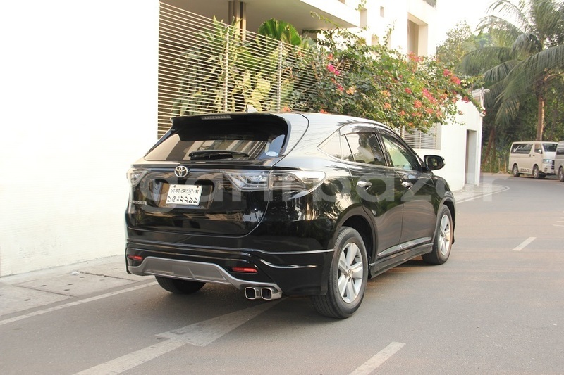 Big with watermark toyota harrier dhaka dhaka 47791