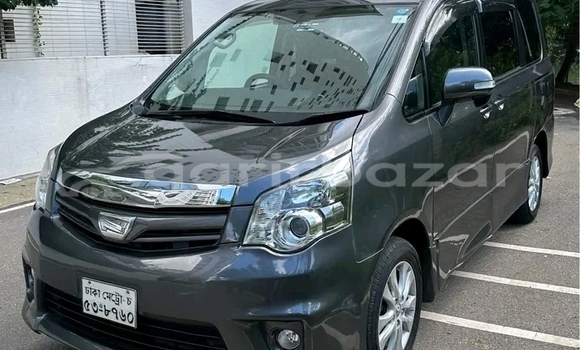Buy Used Toyota Noah x-2 door power 2020 in Baniachang, Habiganj Buy Used Toyota Noah x-2 door power 2020 in Baniachang, Habiganj