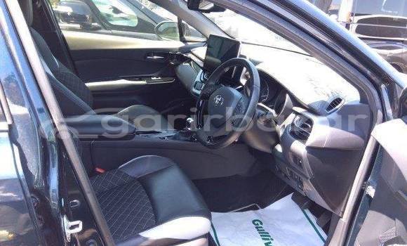 Buy Used 2019 Toyota C-HR in Dhaka, Dhaka Buy Used 2019 Toyota C-HR in Dhaka, Dhaka